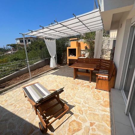 Modern Apartment In Primo Ten Burnji With Private Terrace Dolac Eksteriør bilde